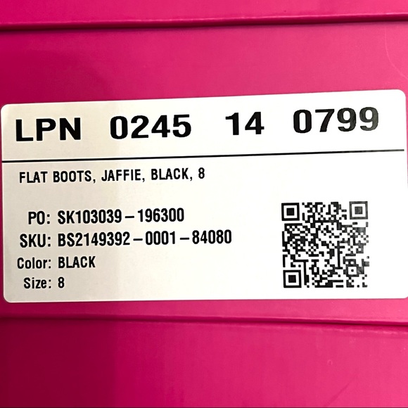 ShoeDazzle Jaffie Boots Biker Chunky Lug Sole - Picture 4 of 9